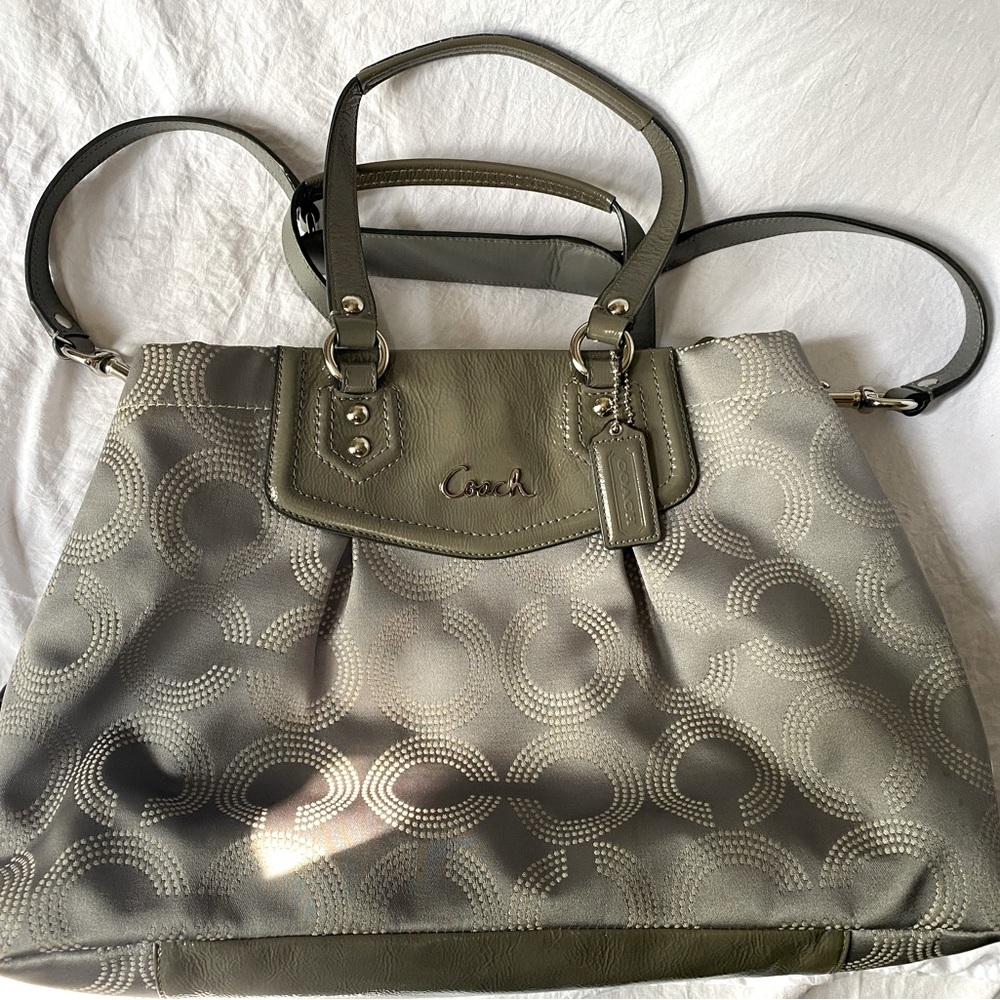 Coach Shoulder Bag